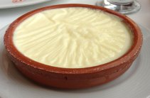 Manda Sütünden Güveç Yoğurt 